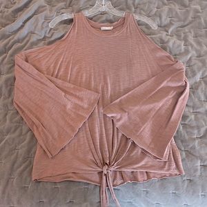 Women’s M Off Shoulder Front Knot Long Sleeve Shirt